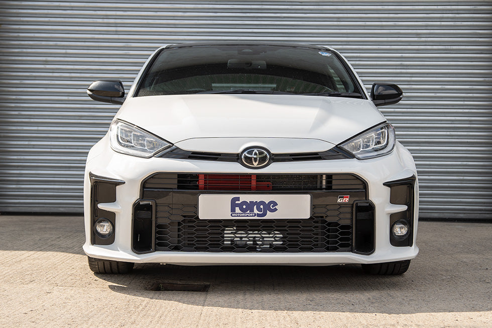 FMOC12 Forge Motorsport Oliekoeler voor Toyota Yaris GR Gen 1 + Gen 2 (2020+)