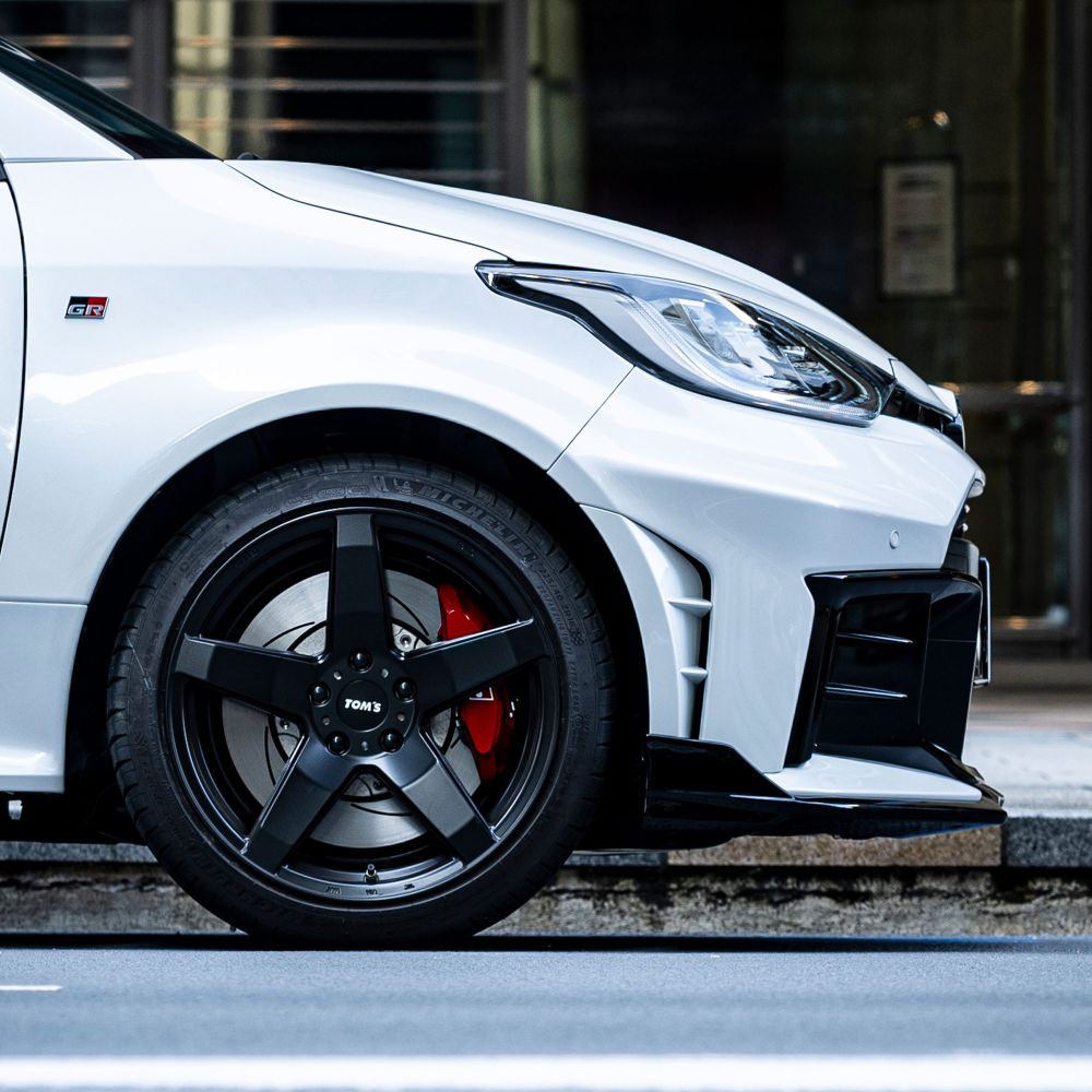 TOM’s Racing Front Diffuser voor Toyota Yaris Gen 2 Facelift (KOUKI) (2024+)