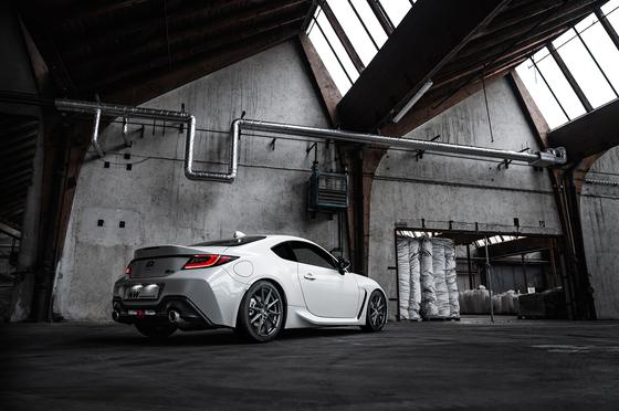 KW V1 Coilover Kit Street Performance met TÜV-Goedkeuring voor Toyota GR86 / Subaru BRZ FA24 2021+