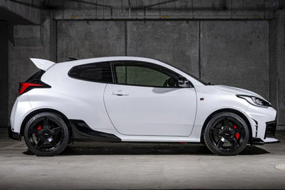 TOM’s Racing Side Edge Attachment voor Toyota GR Yaris Gen2 Facelift (KOUKI)(2024+)